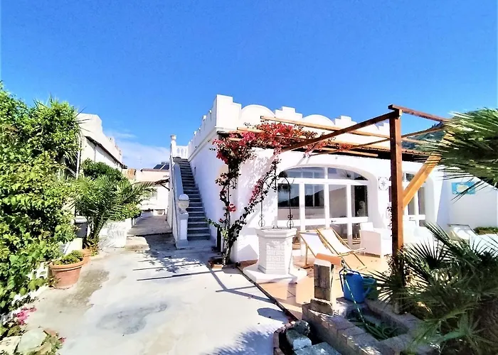 Rosa Sea View Apartman *